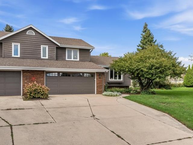 Condo for sale in Brown Deer, Milwaukee County