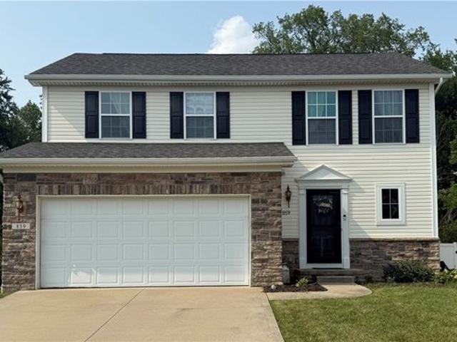 House for sale in Summit, Ohio