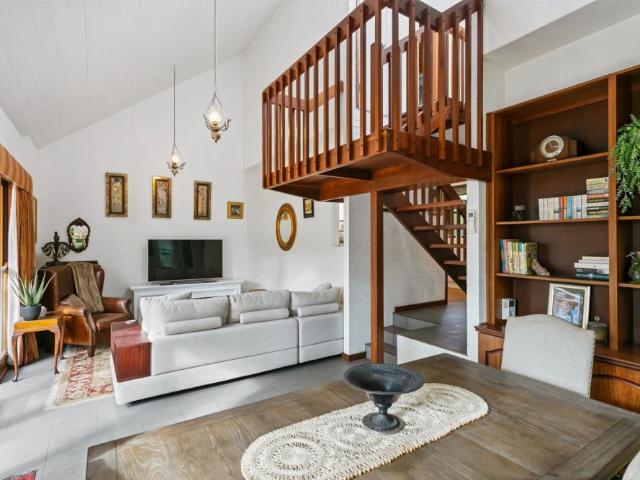 Townhouse for rent in Perth, Curtin