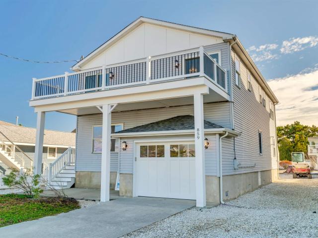 Property for sale in Avalon, New Jersey