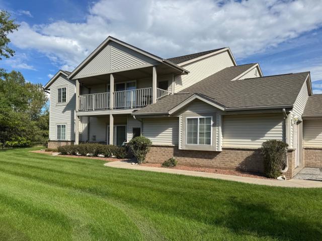 Condo for sale in Hartford, Washington County
