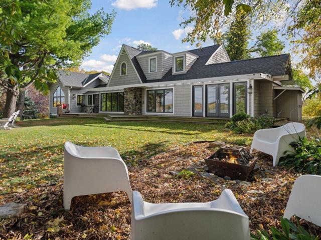 House for sale in Hennepin, Minnesota