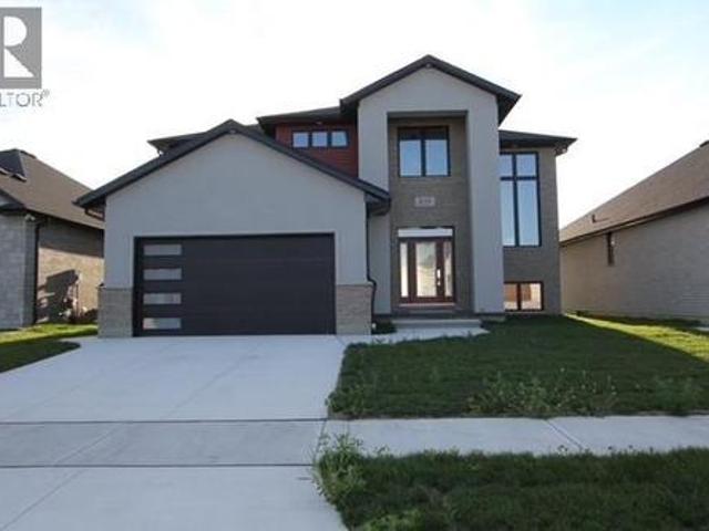 House for rent in Brights Grove, Ontario