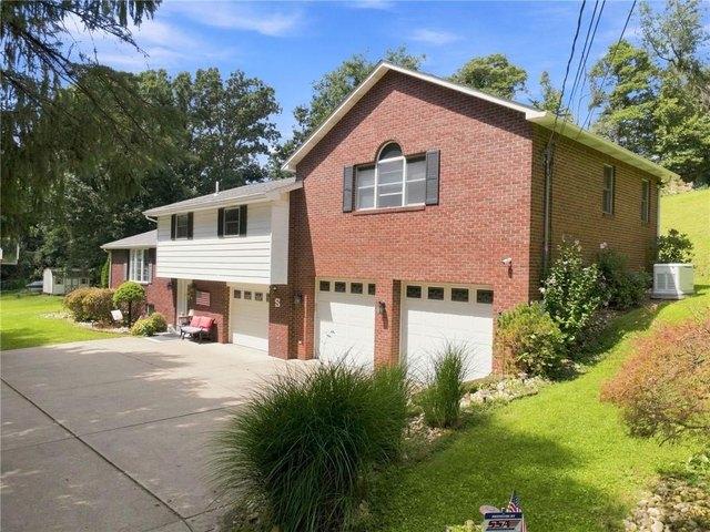House for sale in Trafford, Pennsylvania