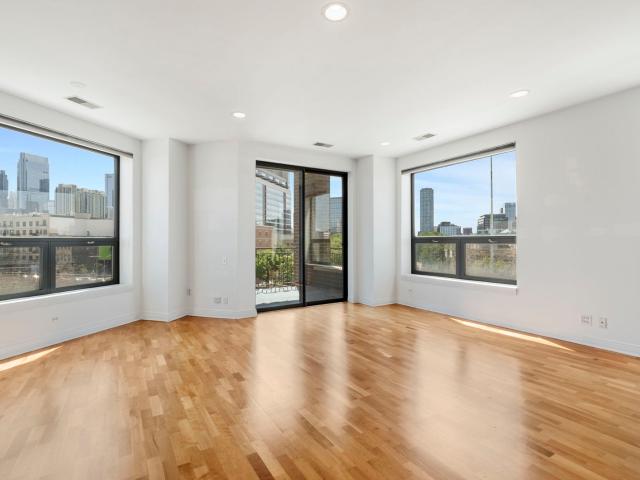 Property for rent in Chicago Park, Illinois