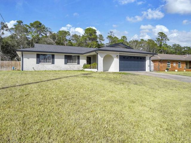 House for sale in Shalimar, Florida