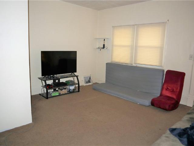 House for sale in California, Washington County