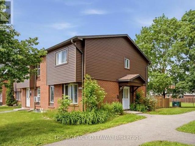 Townhouse for sale in Mulhurst Bay, Ontario