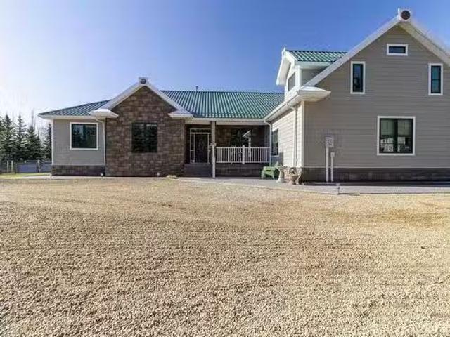 House for sale in Alberta