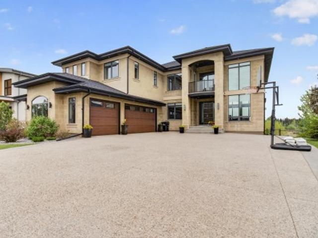 House for sale in Alberta