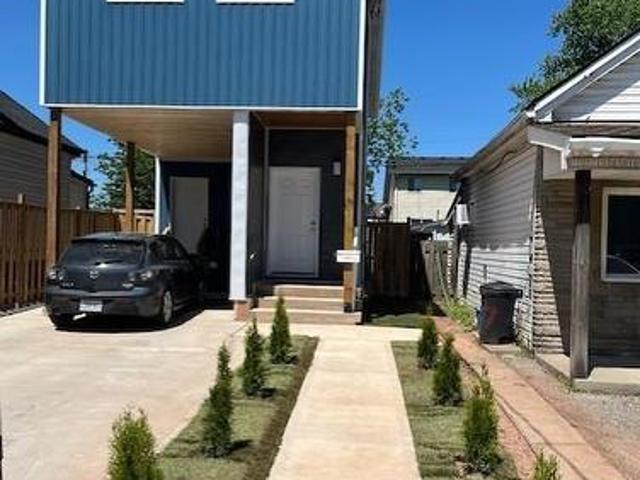 House for sale in Ancaster, Ontario