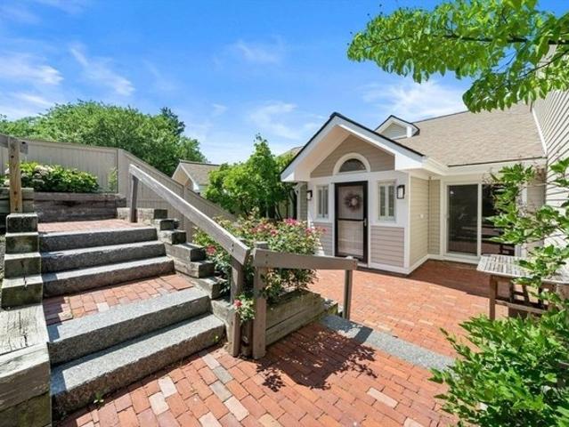 Condo for sale in Auburndale, Massachusetts