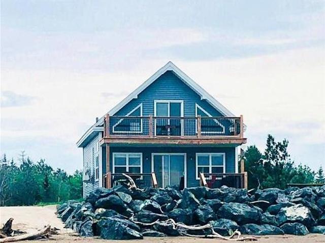 House for sale in Lameque, New Brunswick