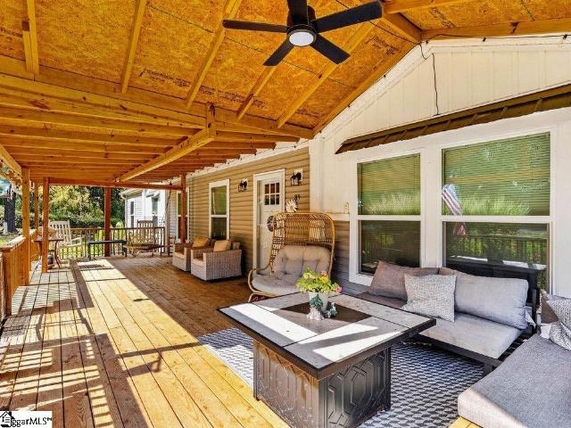 House for sale in Gray Court, South Carolina