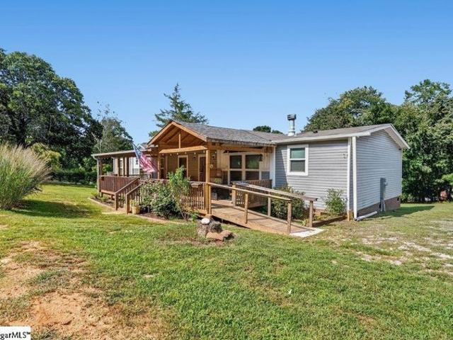 House for sale in Gray Court, South Carolina