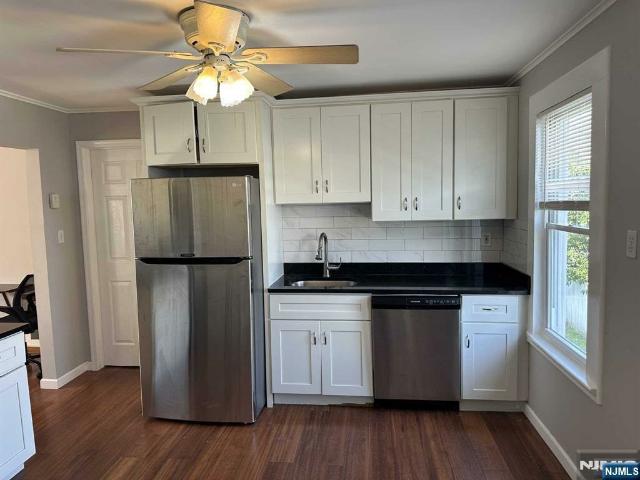 Duplex for rent in North Arlington
