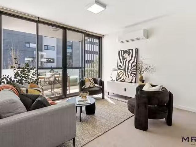 House for rent in Woden, Australian Capital Territory