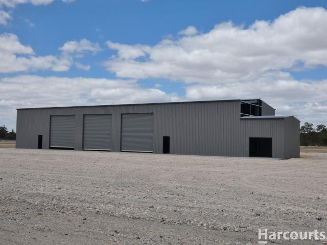 Apartment for rent in Bungalally, Victoria