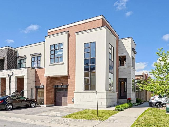 Townhouse for sale in Woburn, Ontario
