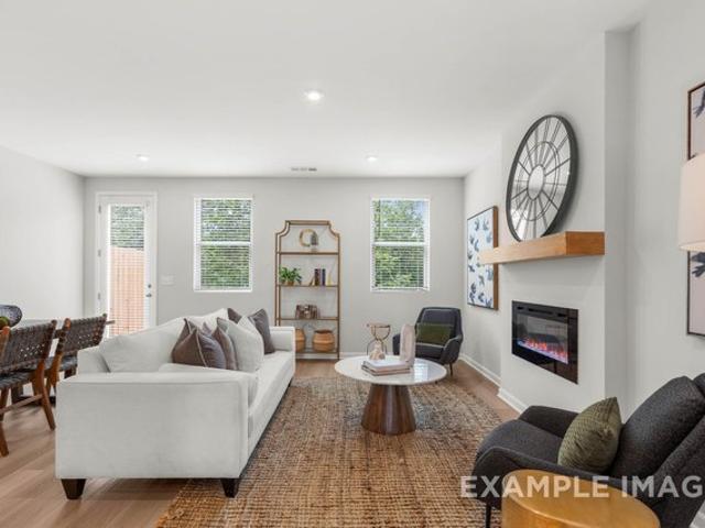 Townhouse for sale in Bunnlevel, North Carolina