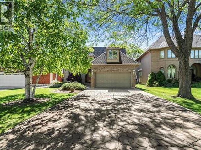 House for sale in Ancaster, Ontario