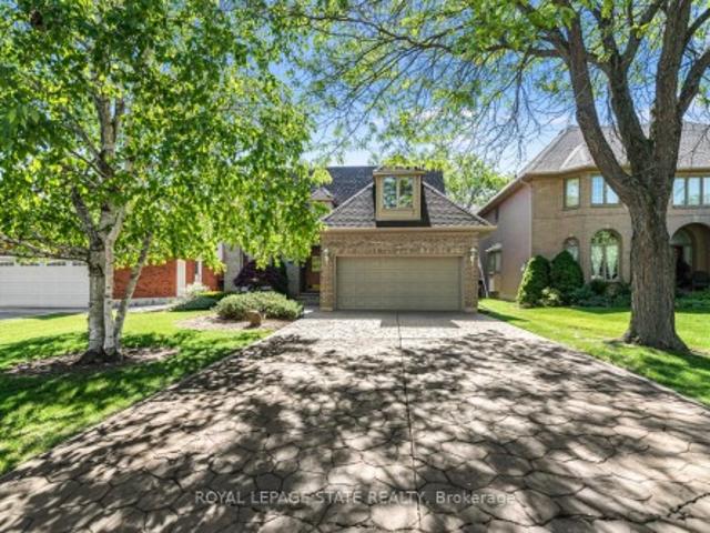 House for sale in Ancaster, Ontario