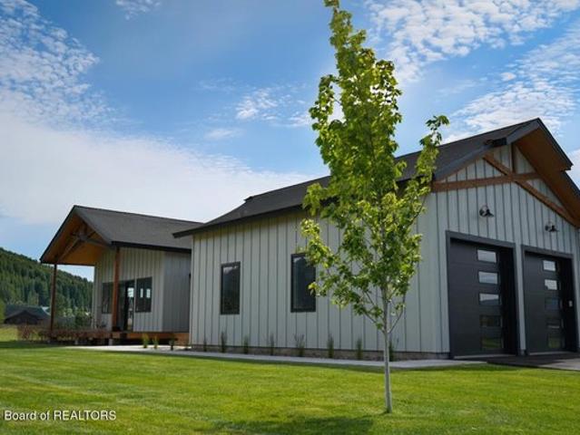 House for sale in Wyoming