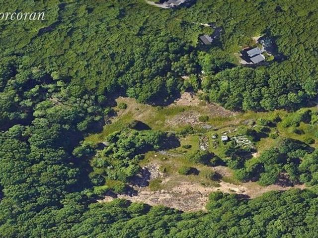 Land for sale in Wainscott, New York
