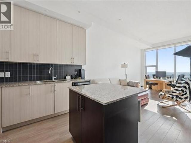 Condo for sale in Kitchener, Ontario