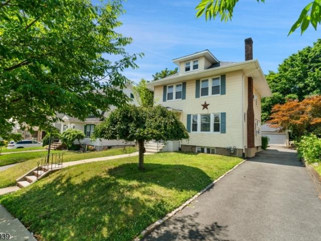 House for sale in Passaic, New Jersey