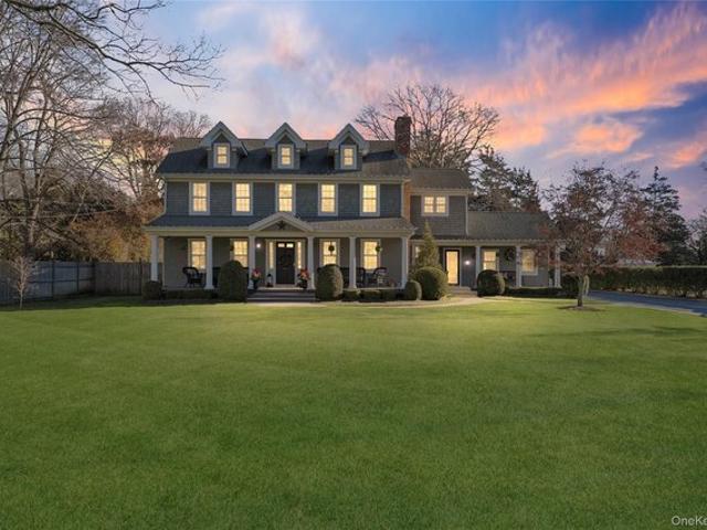 House for sale in Bohemia, New York