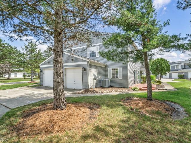 Condo for sale in Summit, Ohio