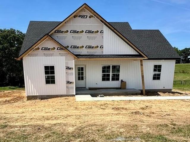 House for sale in Adolphus, Kentucky