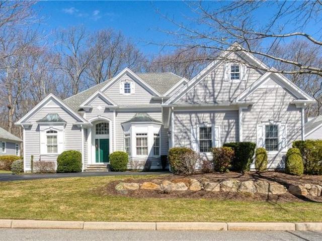 Condo for sale in East Greenwich, Rhode Island