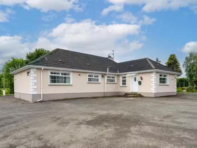 House to rent in Victoria Bridge