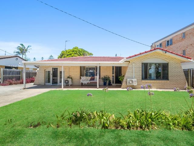House for rent in Buddina, Sunshine Coast Regional