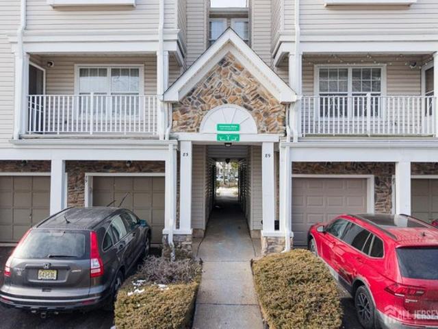 Condo for sale in Edison, New Jersey