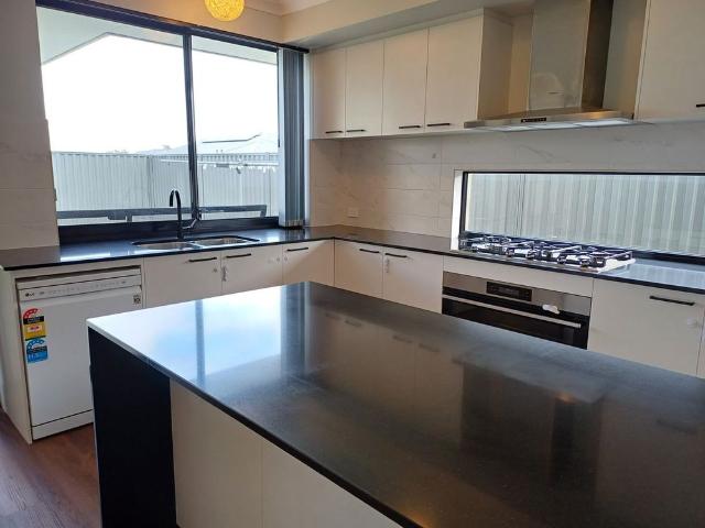 House for rent in Perth