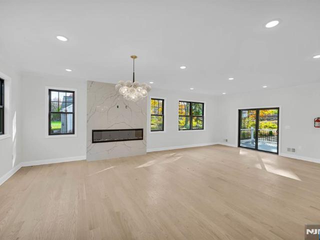 House for sale in Chatham, New Jersey