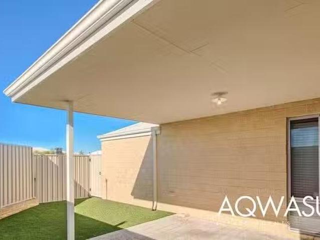 House for rent in Golden Bay