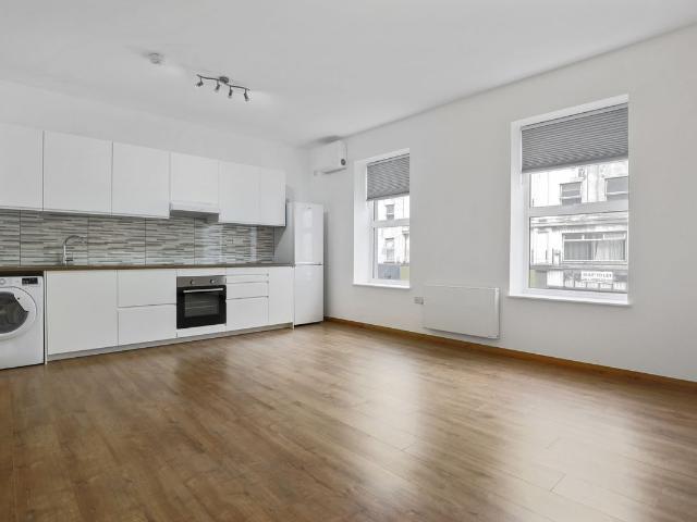 Apartment for rent in Dalston, Greater London