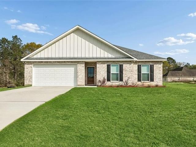 House for sale in Carriere, Mississippi
