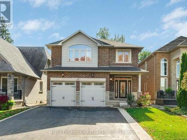 House for sale in Bowman, Hamilton