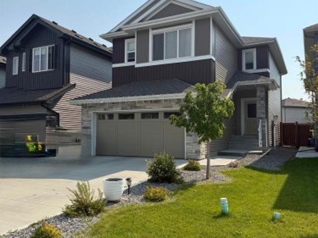 House for sale in Spruce Grove, Alberta