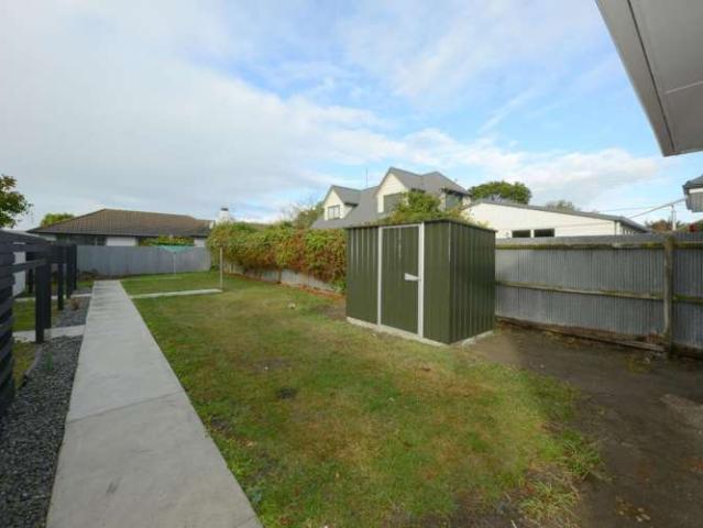 House for rent in Chaslands, Canterbury