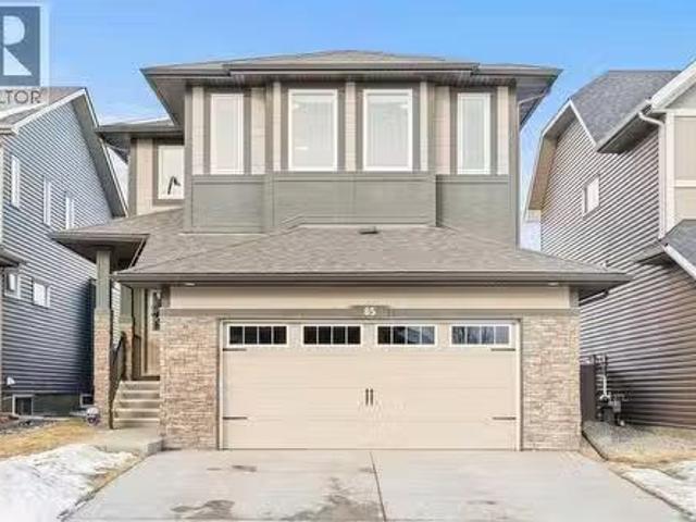 House for sale in Okotoks, Alberta
