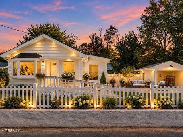 House for sale in Old Bridge, Old Bridge Township