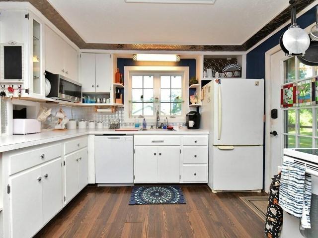 Property for rent in Cataumet, Massachusetts