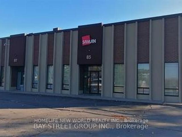 Commercial for rent in York, Ontario