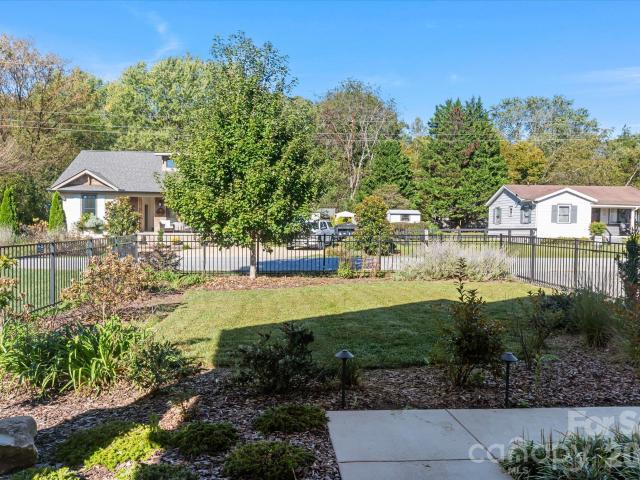 House for sale in Pisgah Forest, Brevard